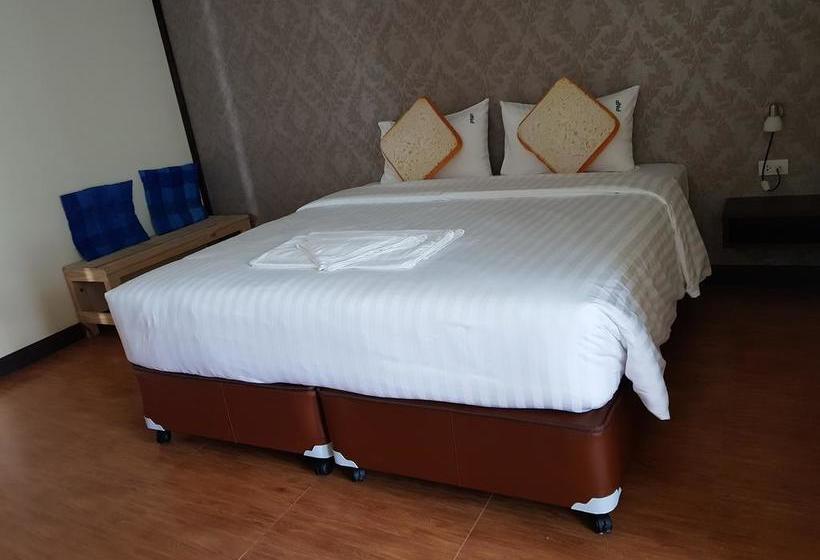 호텔 The Parawood Natrang