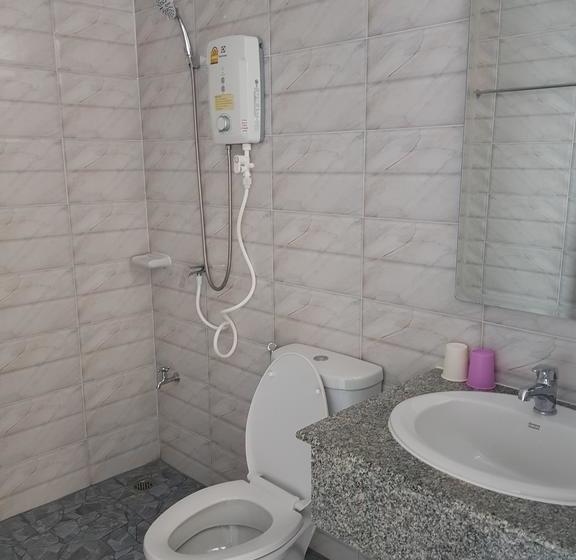 호텔 The Parawood Natrang