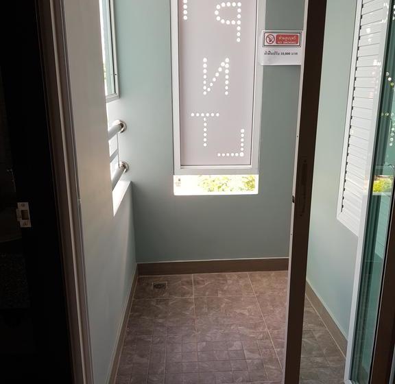 호텔 The Parawood Natrang