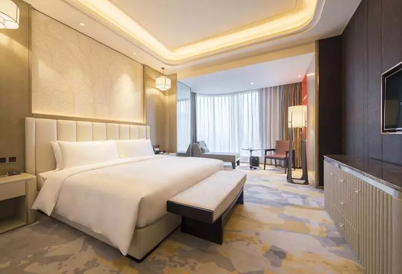 The Qube Hotel Xiangyang