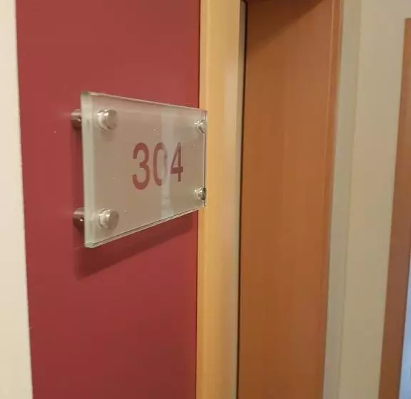 Hotelli Mühlengarten By Relax Inn   Staffless & Self Check In