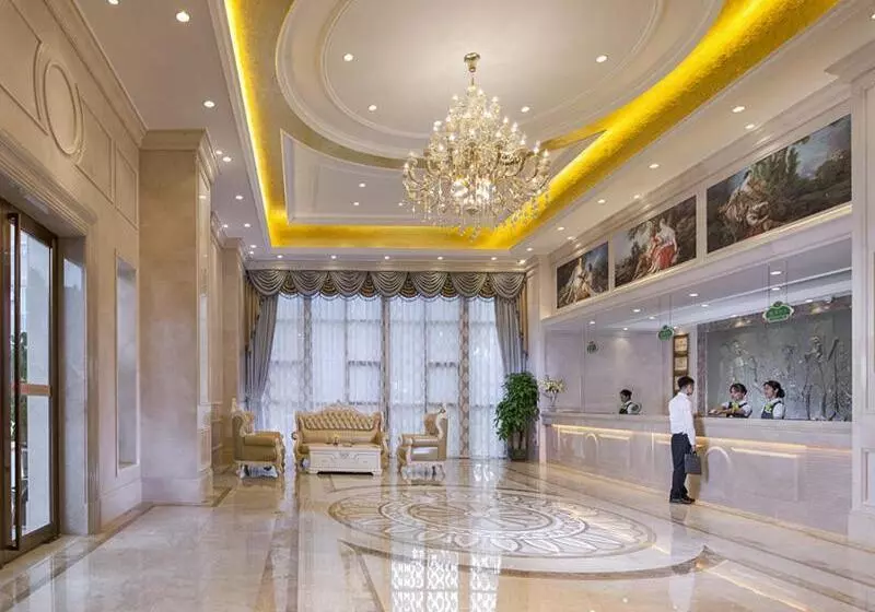 Vienna Hotel Dongguan Chengcaiyuan International Plaza