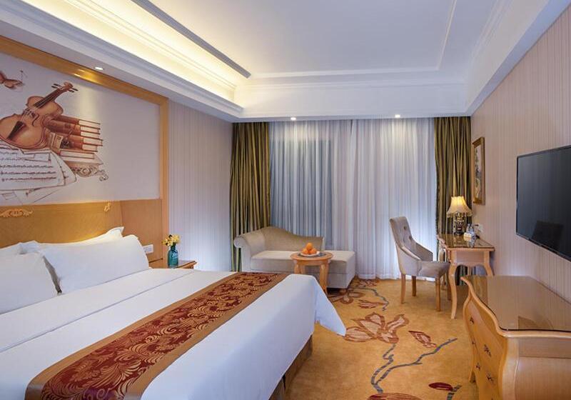 Vienna Hotel Dongguan Chengcaiyuan International Plaza