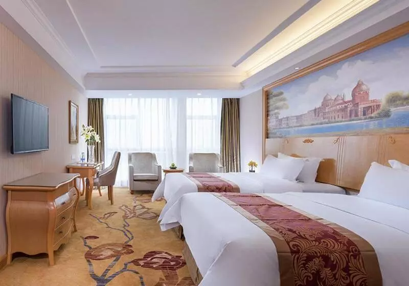 Vienna Hotel Dongguan Chengcaiyuan International Plaza