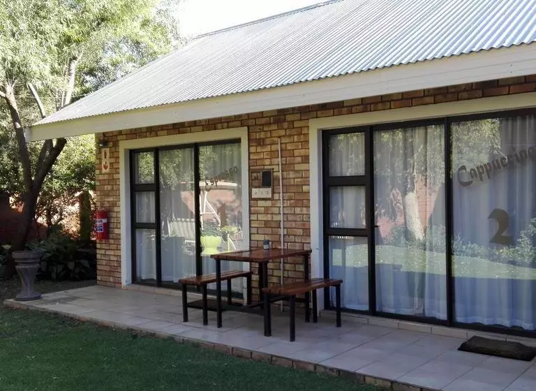 Aamiaismajoitus (B&B) Coffee@home  Ltd