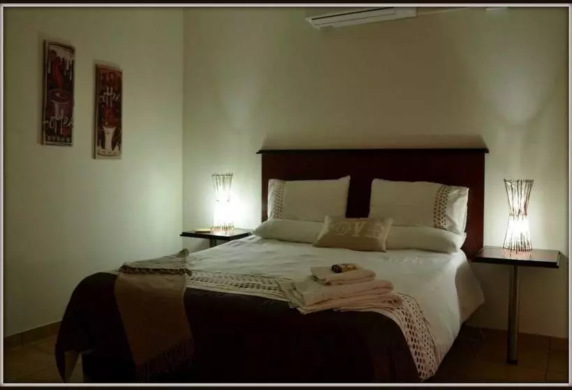 Aamiaismajoitus (B&B) Coffee@home  Ltd