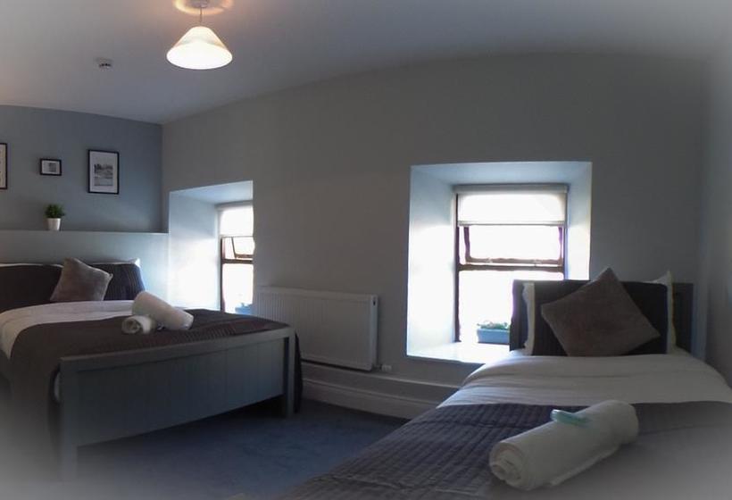 צימר The Enniskerry Inn