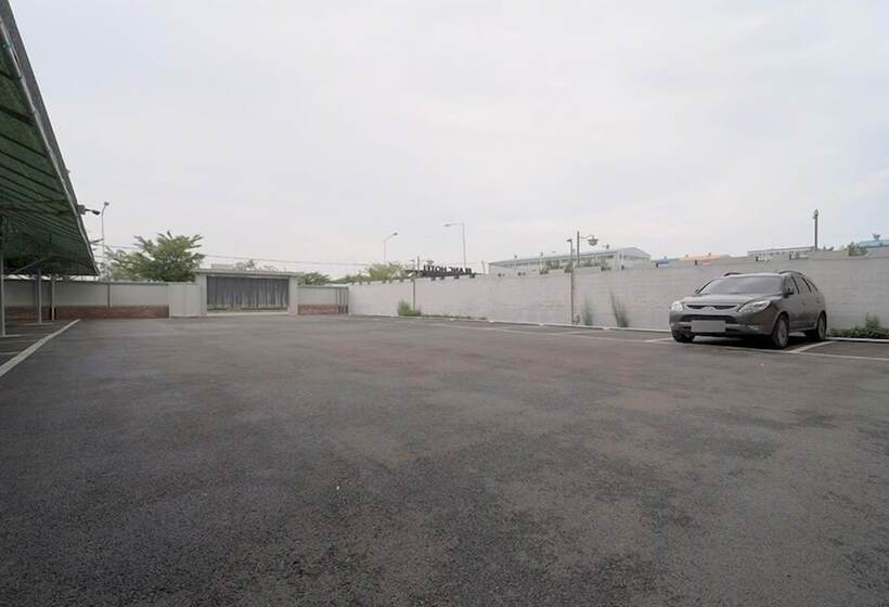 February Hotel Busan Gangseo Annex Building