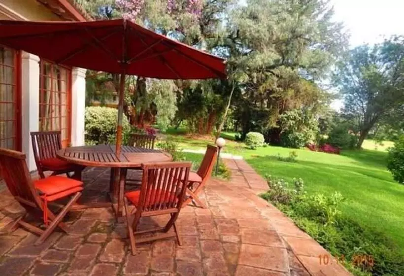 هتل Ack St.julians Centre