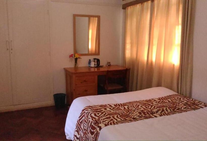 هتل Ack St.julians Centre