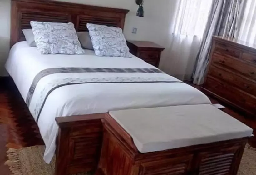 هتل Ack St.julians Centre