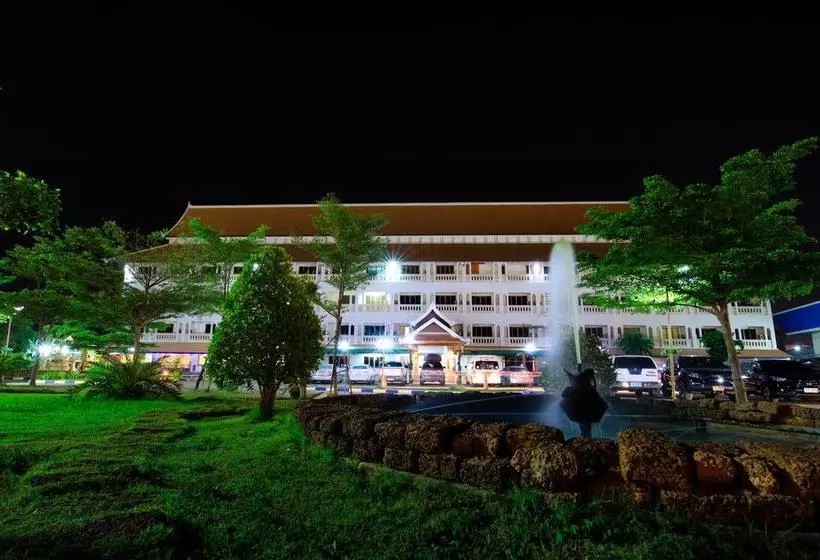 هتل Amornsukhothai