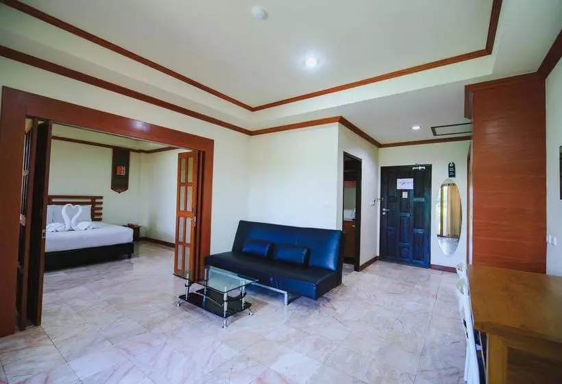 هتل Amornsukhothai
