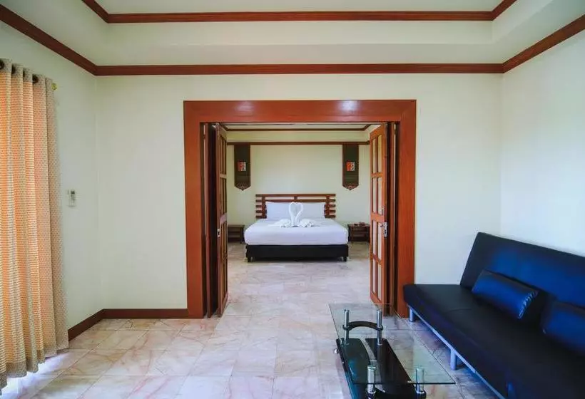 هتل Amornsukhothai