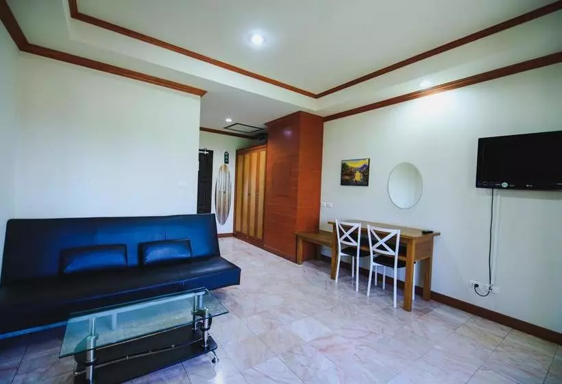 هتل Amornsukhothai