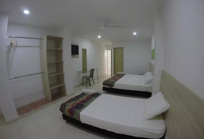 Hotelli Calarca Club