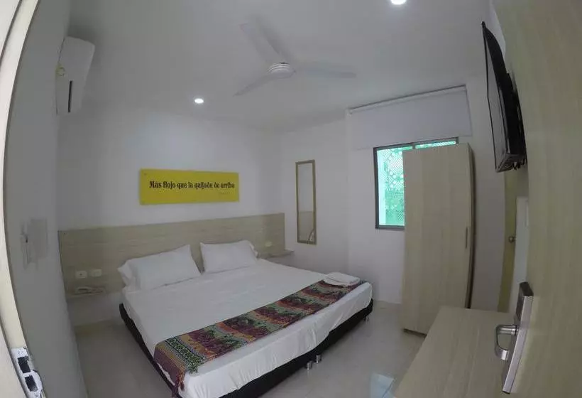 Hotelli Calarca Club