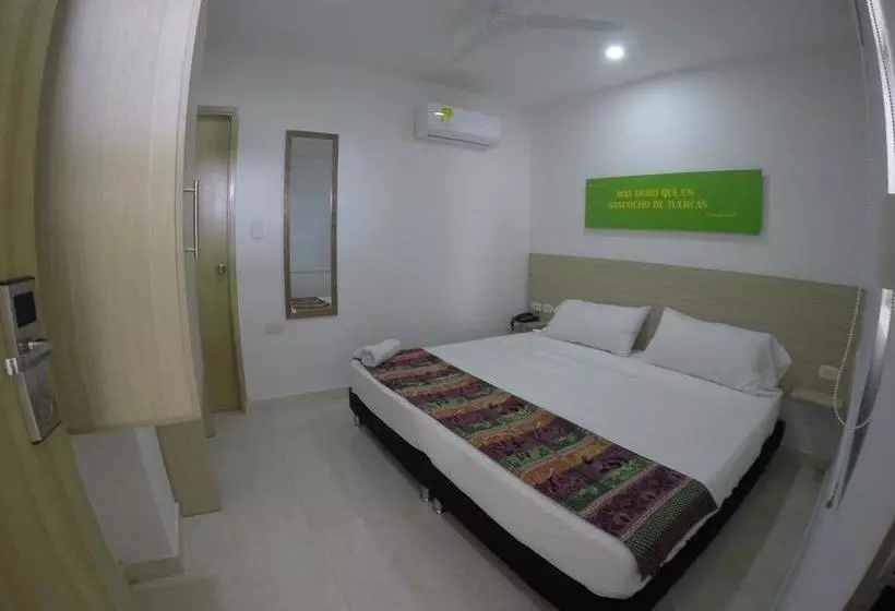 Hotelli Calarca Club