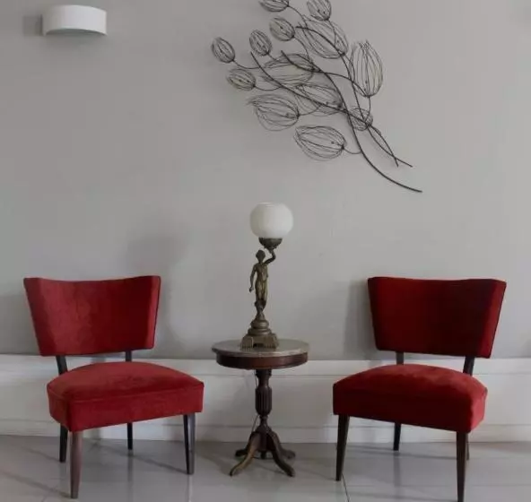 Hotelli Dominguez Plaza