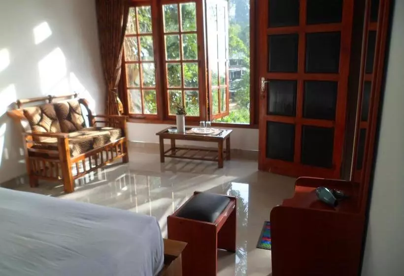 هتل Ella Delightful Surround Homestay