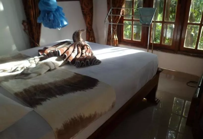 هتل Ella Delightful Surround Homestay