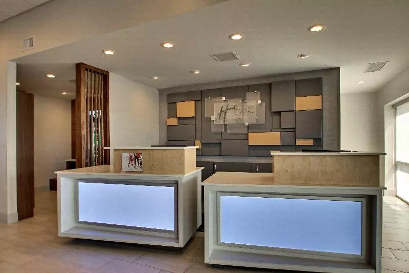 Hotelli Holiday Inn Express & Suites Findlay North, An Ihg