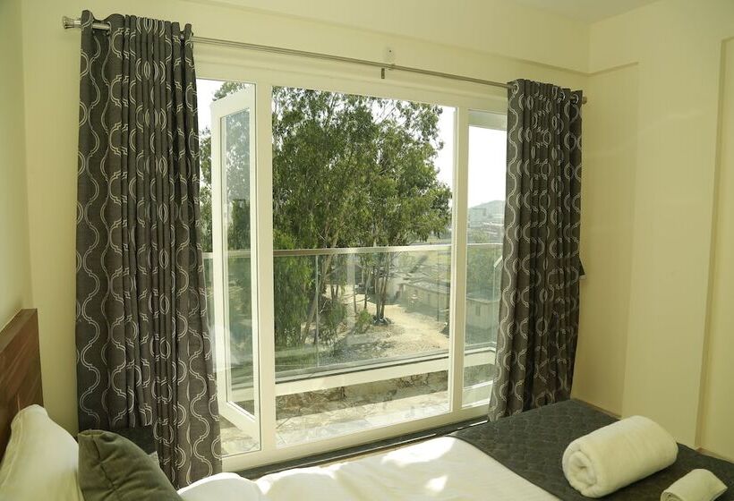 בית מלון כפרי Silicon Inn