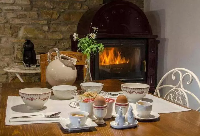 Le Voltarelle Bed & Breakfast