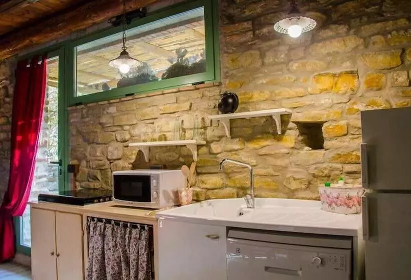 Le Voltarelle Bed & Breakfast