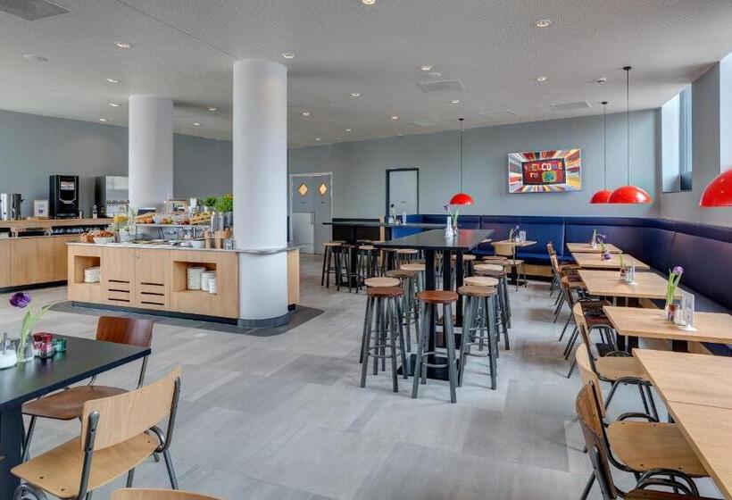 Meininger Hotel Amsterdam Amstel