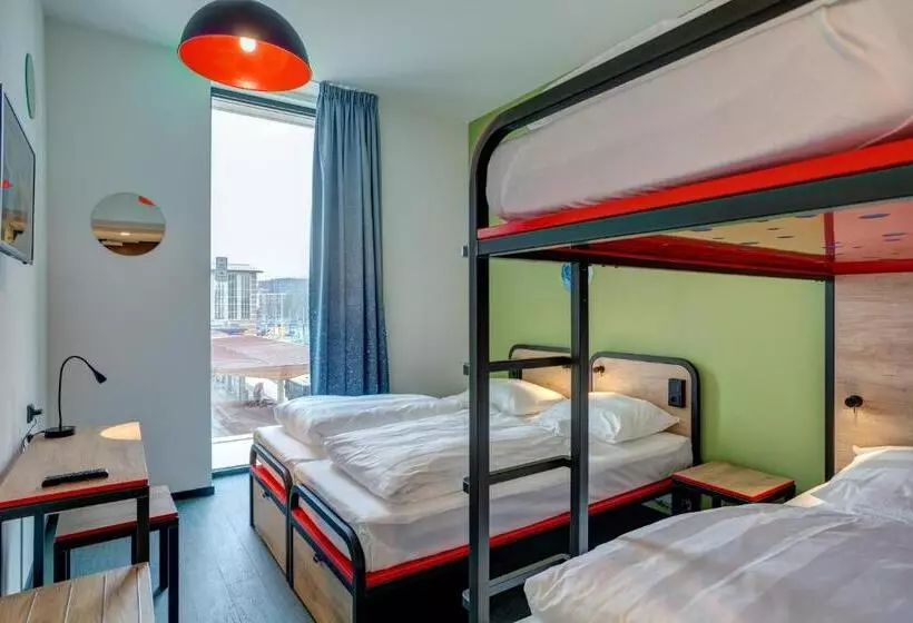 Meininger Hotel Amsterdam Amstel