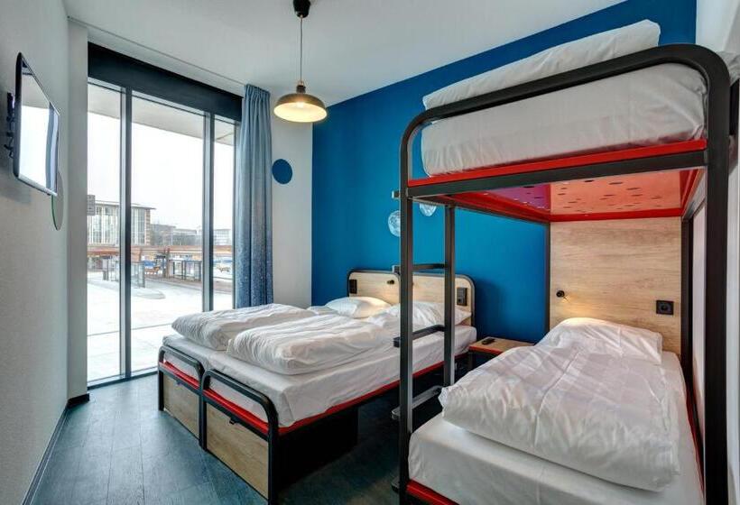 Meininger Hotel Amsterdam Amstel