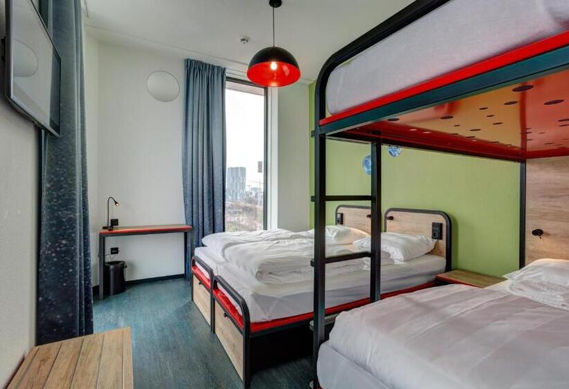 Meininger Hotel Amsterdam Amstel