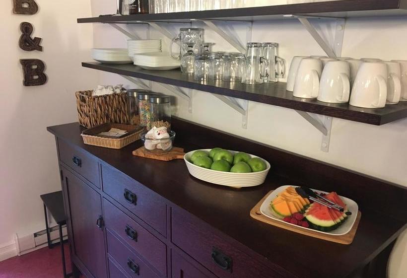 The Forest House B&b