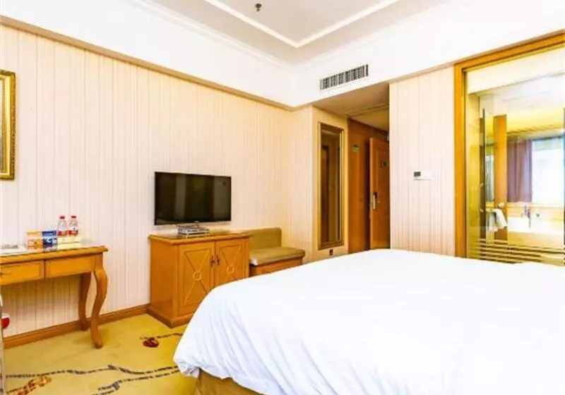 Vienna Hotel Guizhou Bijie Chuangmei Century City