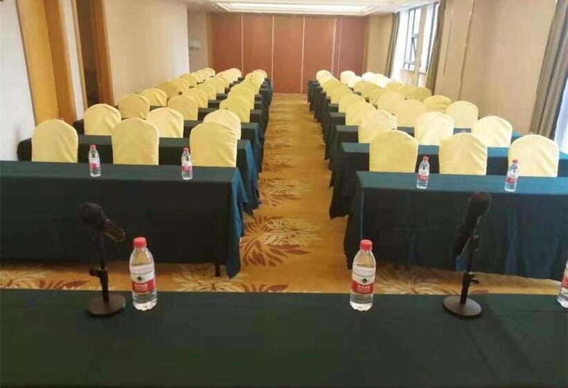 Vienna Hotel Guizhou Bijie Chuangmei Century City