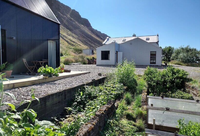 پانسیون Guesthouse Nýp