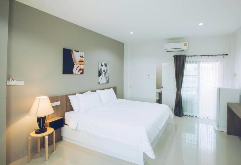 Общежитие Tan Bann Mansion Surin