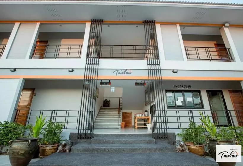 هاستل Tan Bann Mansion Surin