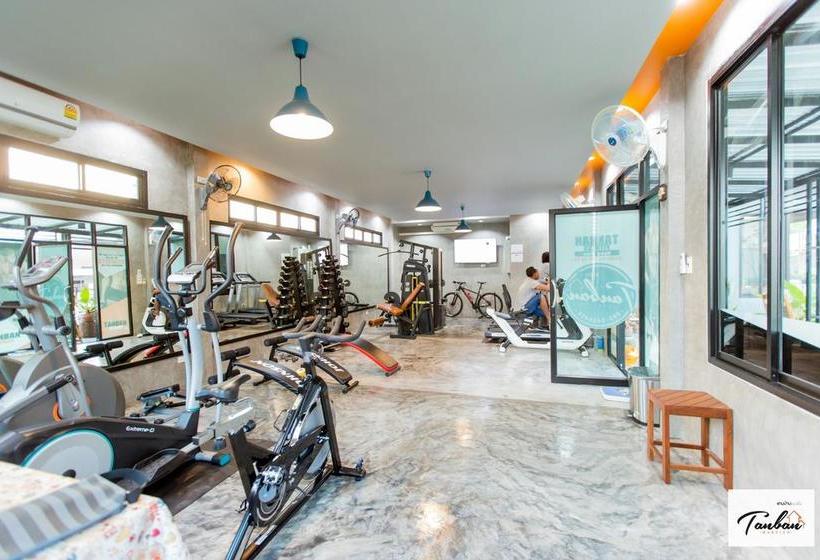 Общежитие Tan Bann Mansion Surin