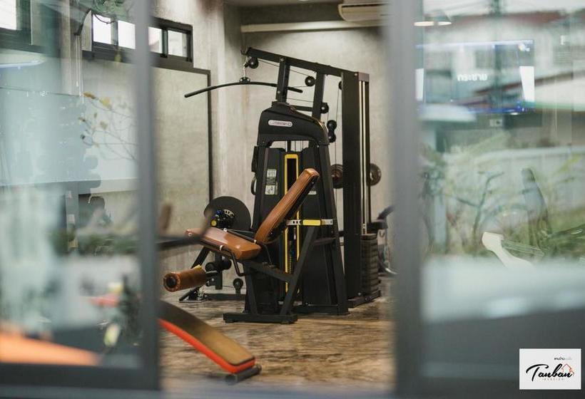 Общежитие Tan Bann Mansion Surin