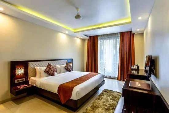 Enter Hotels   Hotel Golden Plateau