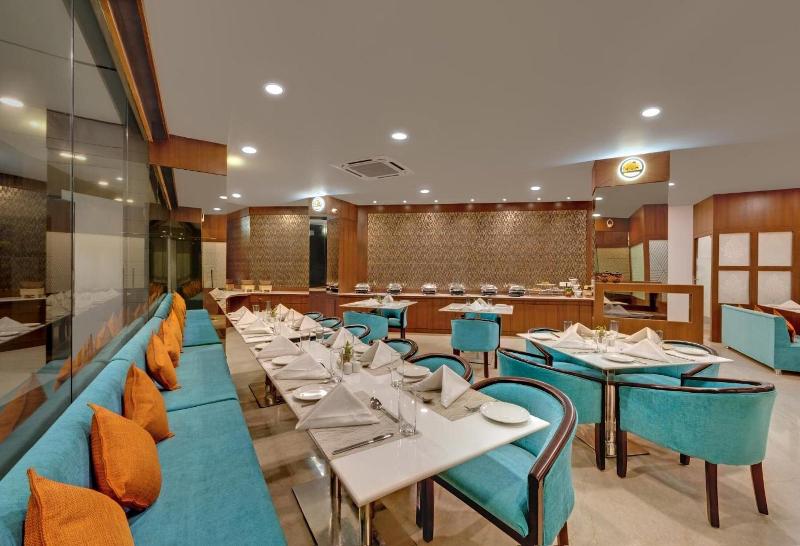 Avins Beacon Hotel   Udaipur