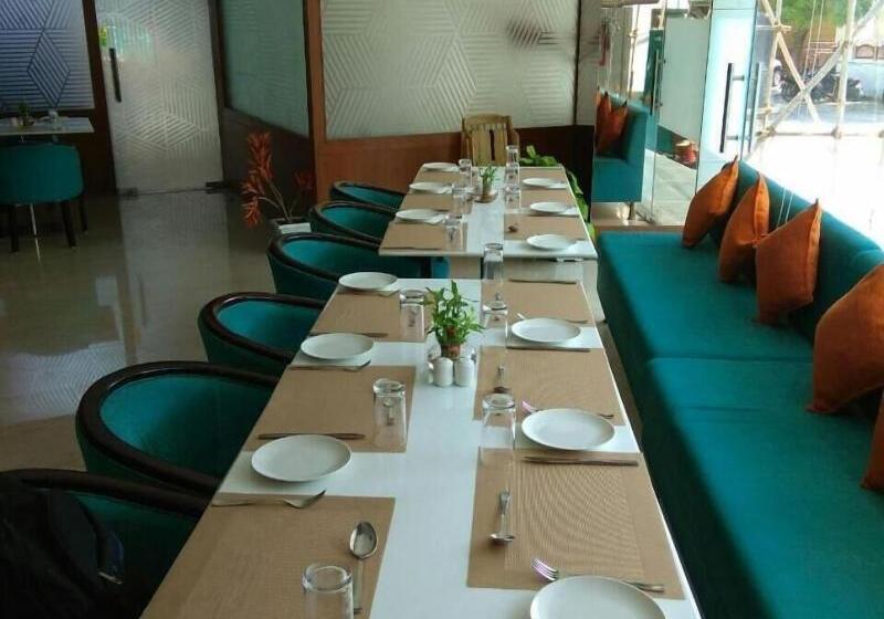 Avins Beacon Hotel   Udaipur