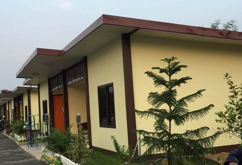 فندق Bussaracum Resort