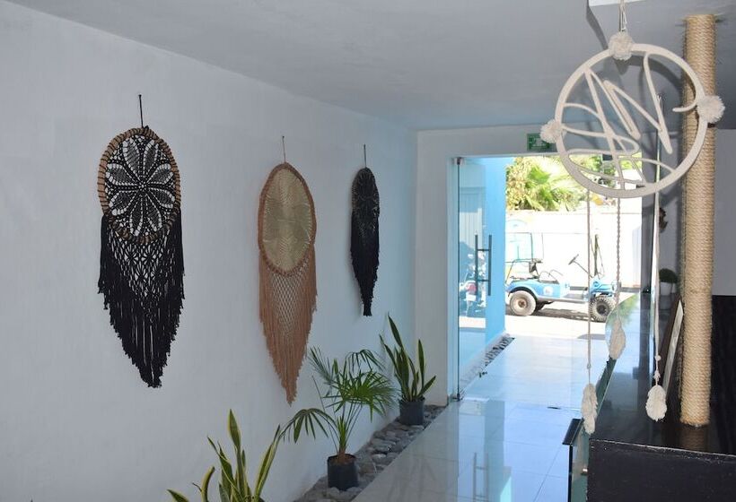 فندق Mar Bohemio