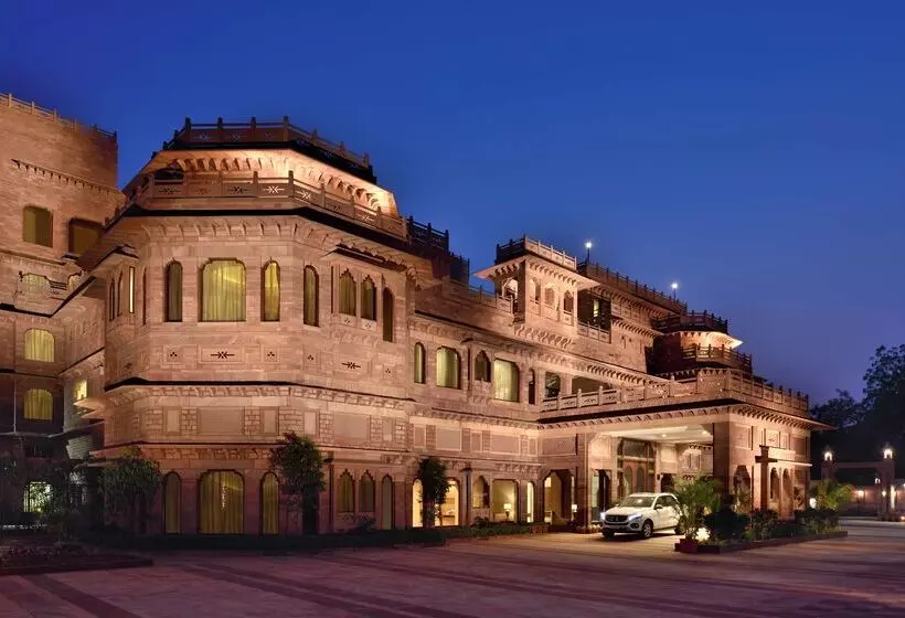ホテル Radisson Jodhpur