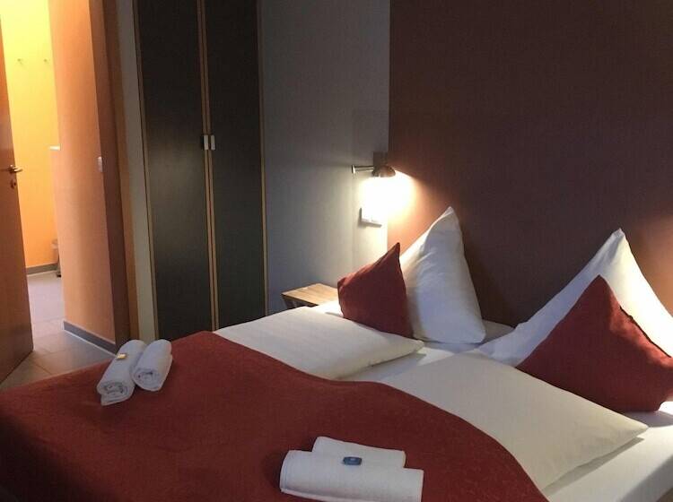 Отель Steinfeld