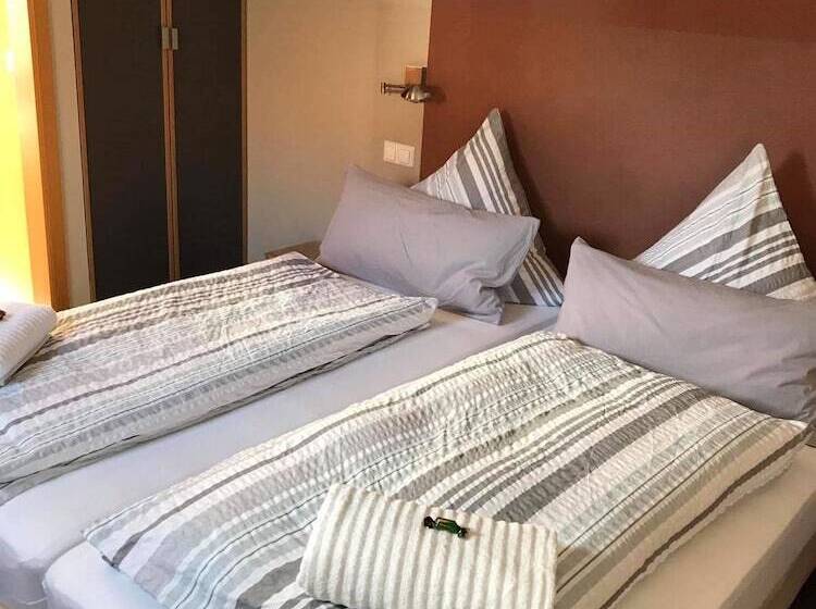 Отель Steinfeld