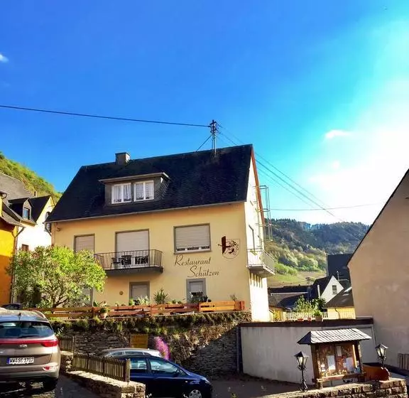 Hotelli Weingut Schützen